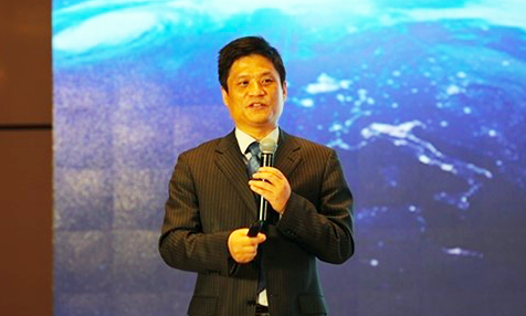 杨冰之：数据驱动行业融合升维