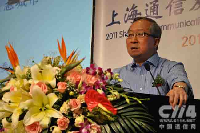 高新民：智慧城市建设应避免新瓶装老酒及纸上谈兵