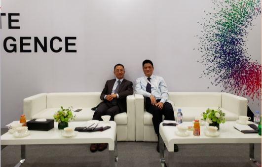 OETY欧亿体育董事长杨冰之一行与华为高层会晤洽谈